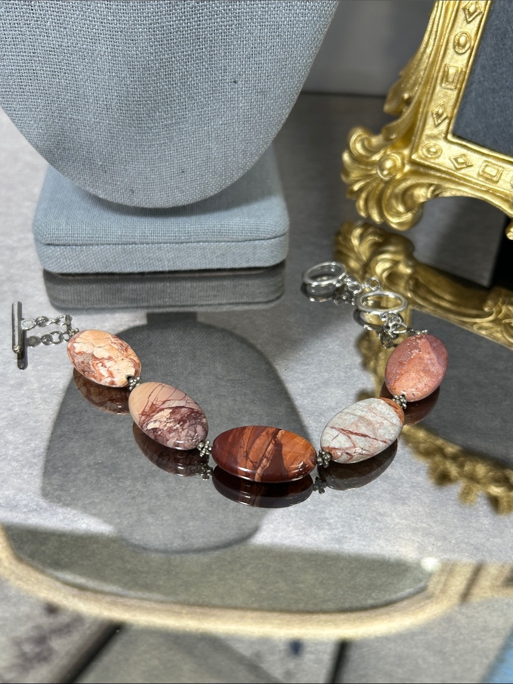 Multi-Tone Red Jasper Stone Bracelet - Unbranded